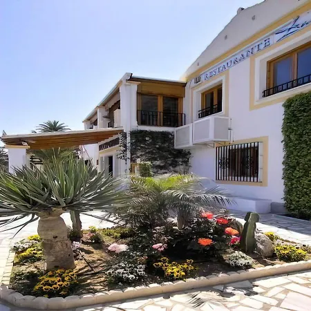 Esquina En Vera Coast *