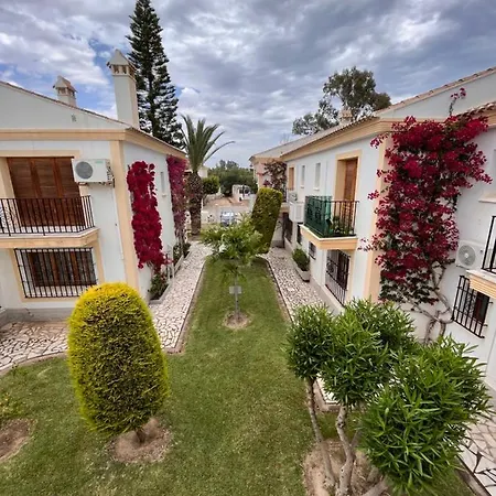 Esquina En Vera Coast Apartamento *